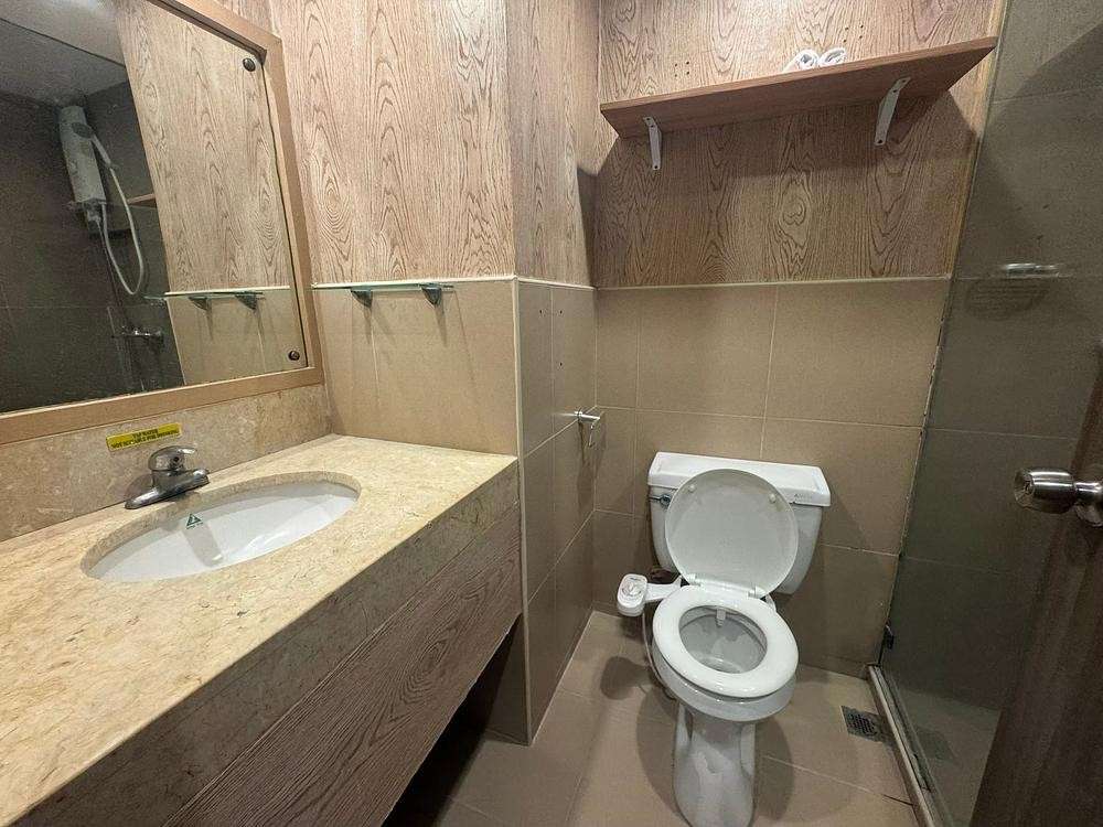 宿务IU语言学校校内单人房卫生间